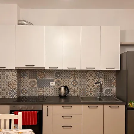 23 Apartment